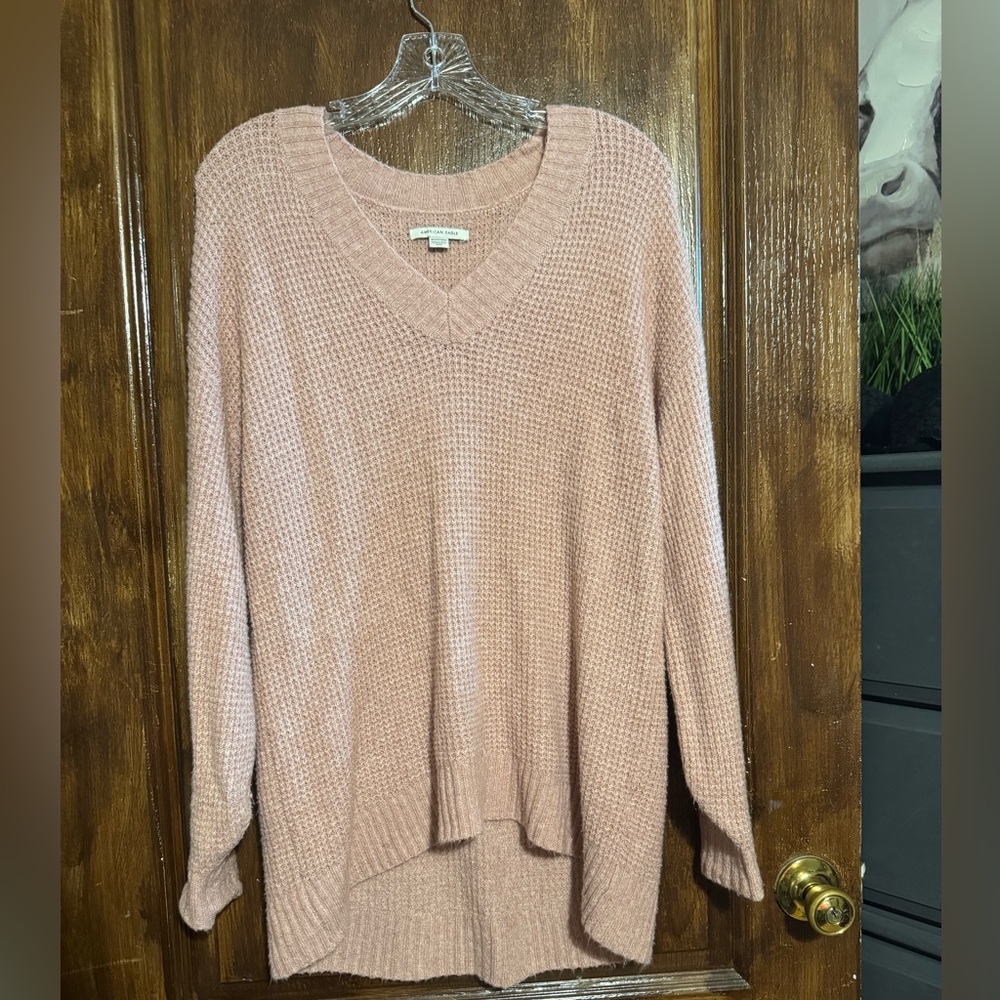 American Eagle sweater